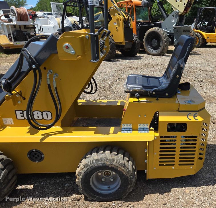image for item EN3952 2024 EGN EG80 compact wheel loader