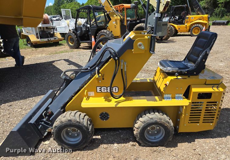 image for item EN3952 2024 EGN EG80 compact wheel loader