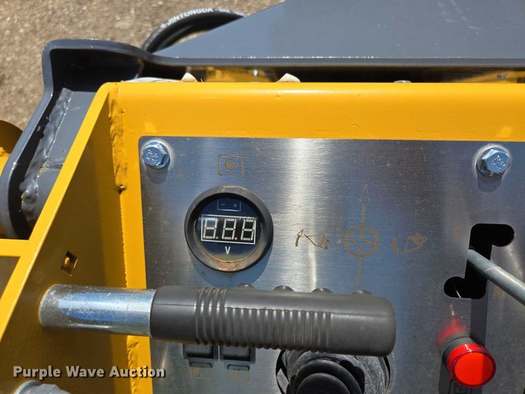 image for item EN3952 2024 EGN EG80 compact wheel loader