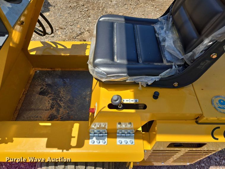 image for item EN3952 2024 EGN EG80 compact wheel loader