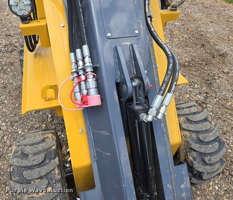 image for item EN3953 2024 EGN EG80 compact wheel loader