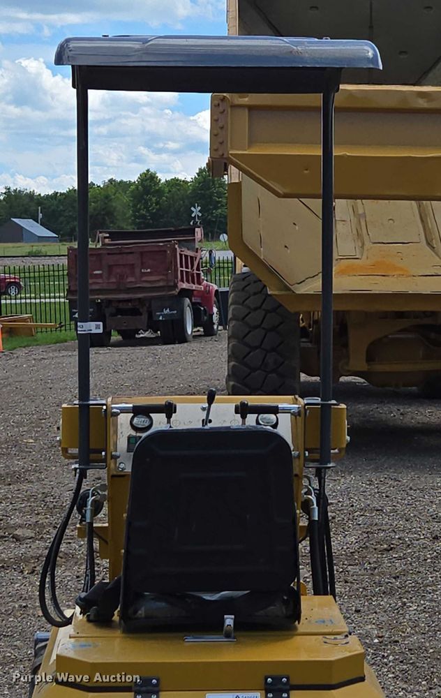 image for item EN3953 2024 EGN EG80 compact wheel loader