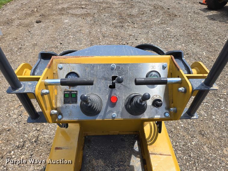 image for item EN3953 2024 EGN EG80 compact wheel loader