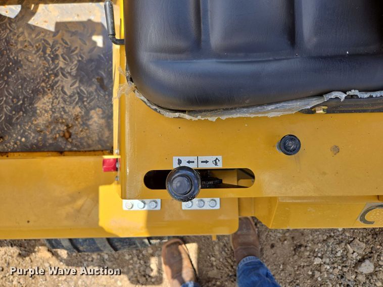 image for item EN3953 2024 EGN EG80 compact wheel loader