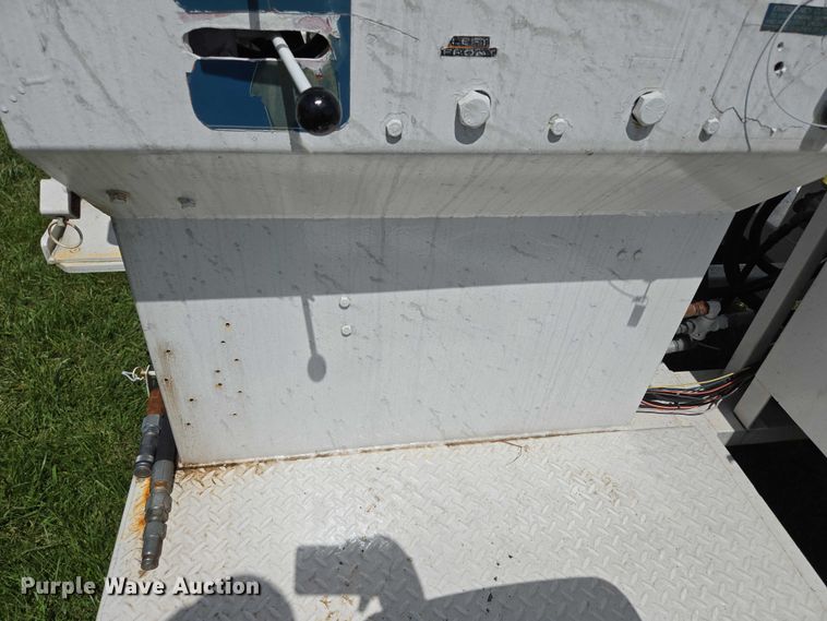 image for item EN3954 1997 Sherman Reilly reel trailer