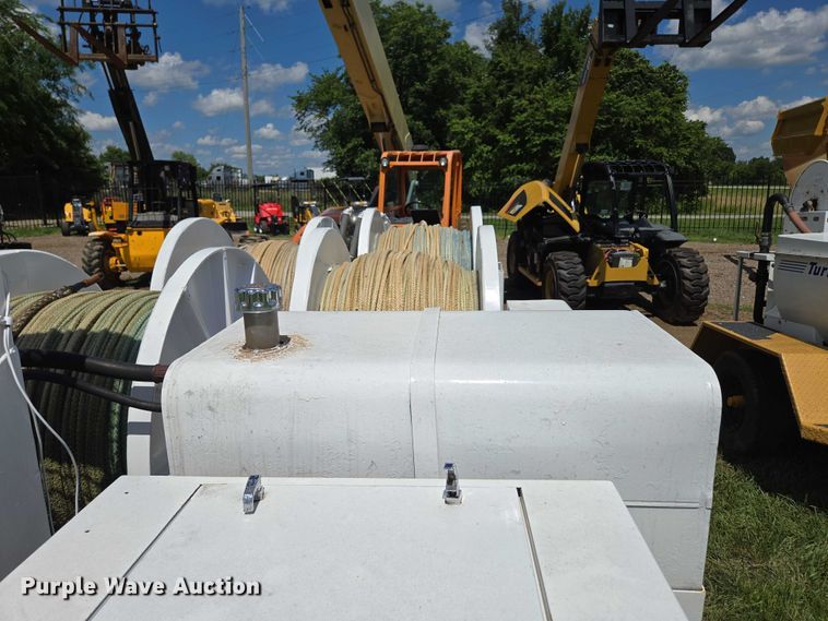 image for item EN3954 1997 Sherman Reilly reel trailer