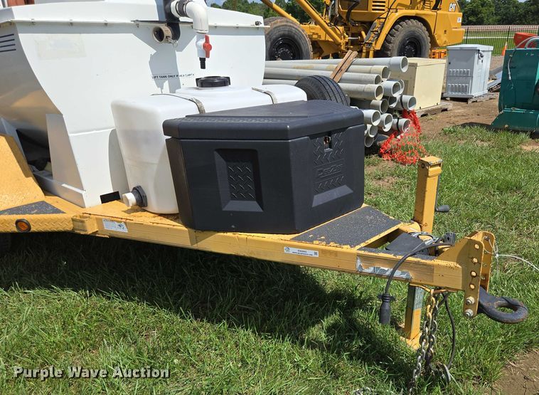 image for item EN3955 Turf Maker 325 hydroseeder