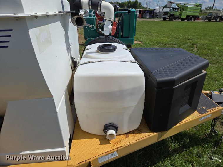 image for item EN3955 Turf Maker 325 hydroseeder