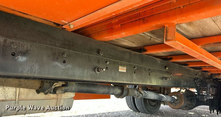 image for item EN3962 2019 Ford F650 Super Duty flatbed truck