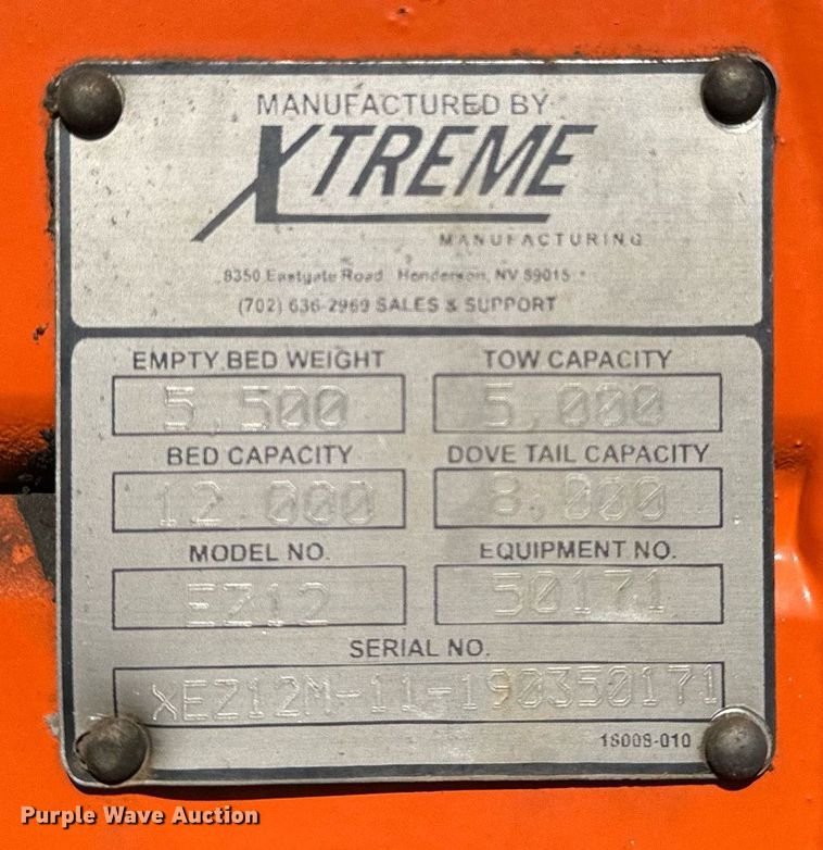 image for item EN3962 2019 Ford F650 Super Duty flatbed truck