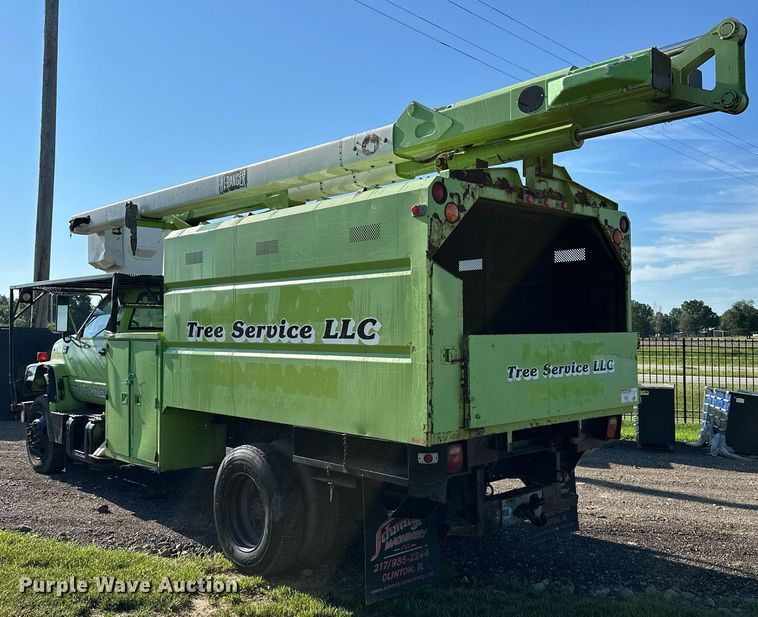 image for item EN3963 2000 GMC C7500 forestry bucket truck