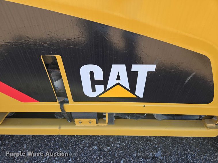 image for item EN3964 2017 Caterpillar TH255C telehandler