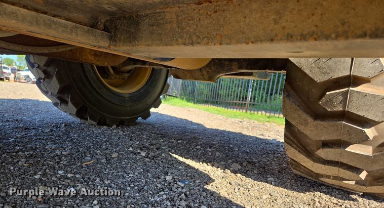 image for item EN3964 2017 Caterpillar TH255C telehandler