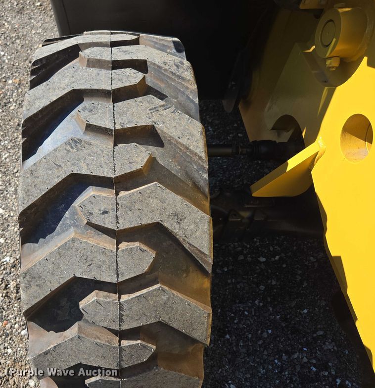 image for item EN3964 2017 Caterpillar TH255C telehandler