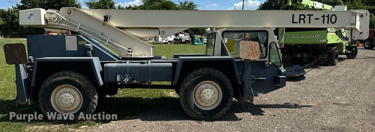 image for item EN3965 Lorain LRT-110 crane