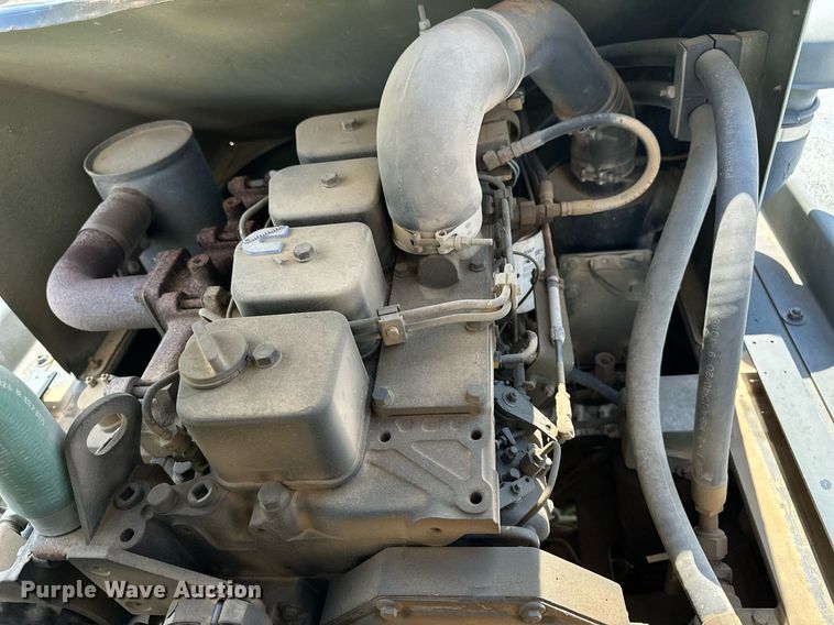 image for item EN3965 Lorain LRT-110 crane