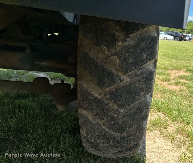 image for item EN3965 Lorain LRT-110 crane