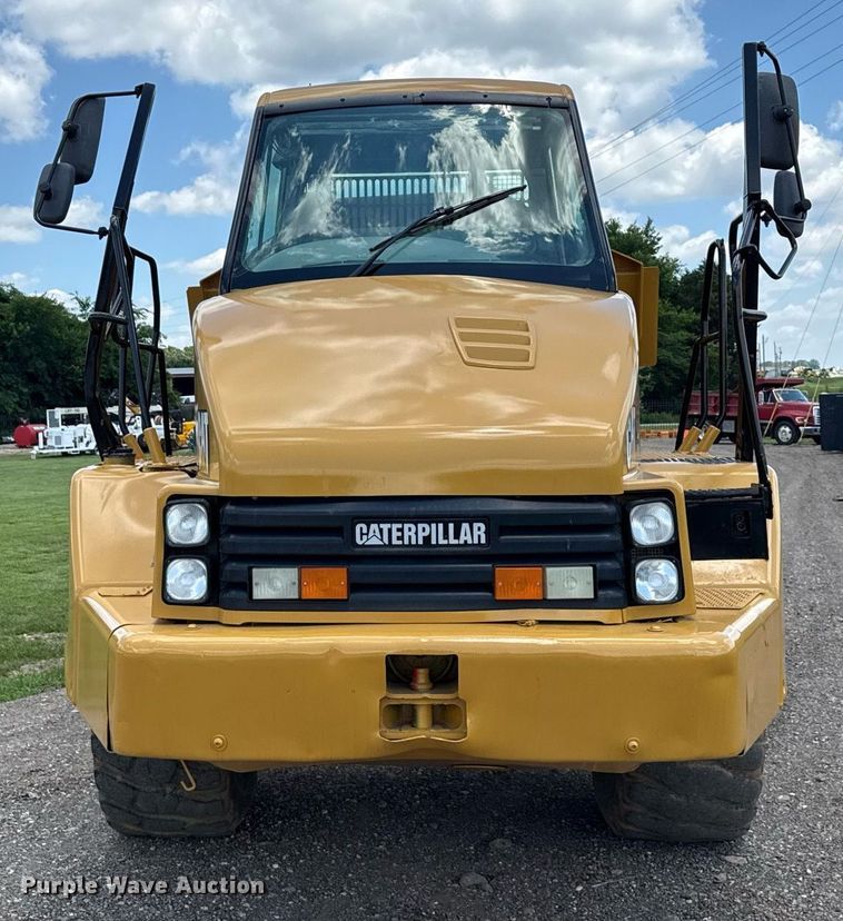 image for item EN3966 Caterpillar 730 haul truck