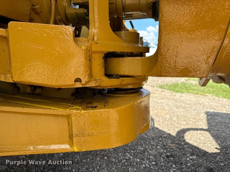 image for item EN3966 Caterpillar 730 haul truck