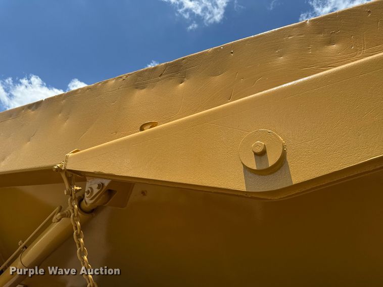 image for item EN3966 Caterpillar 730 haul truck