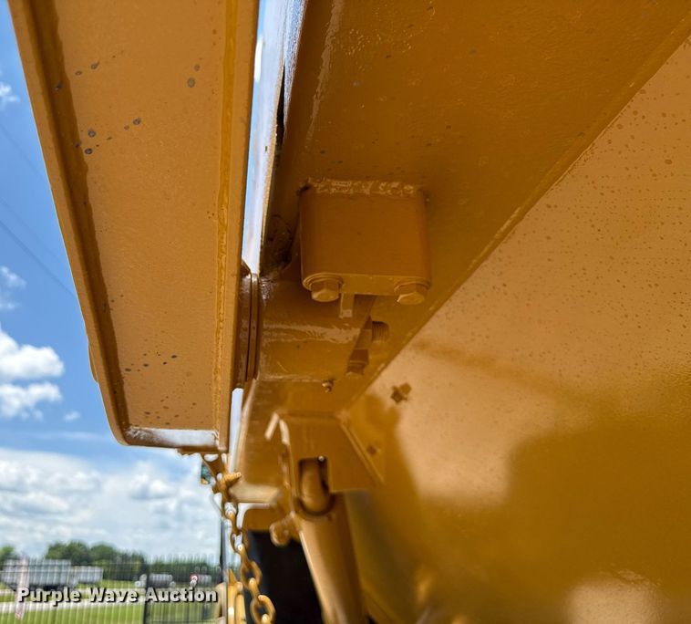 image for item EN3966 Caterpillar 730 haul truck