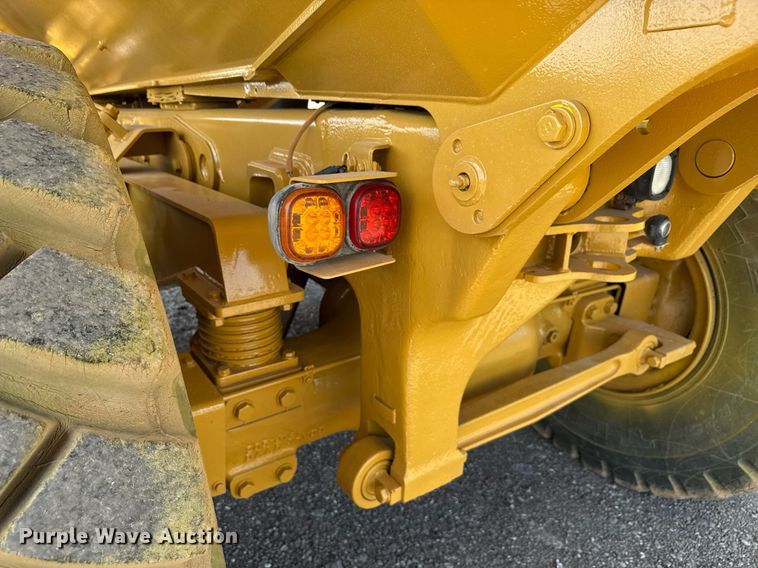 image for item EN3966 Caterpillar 730 haul truck