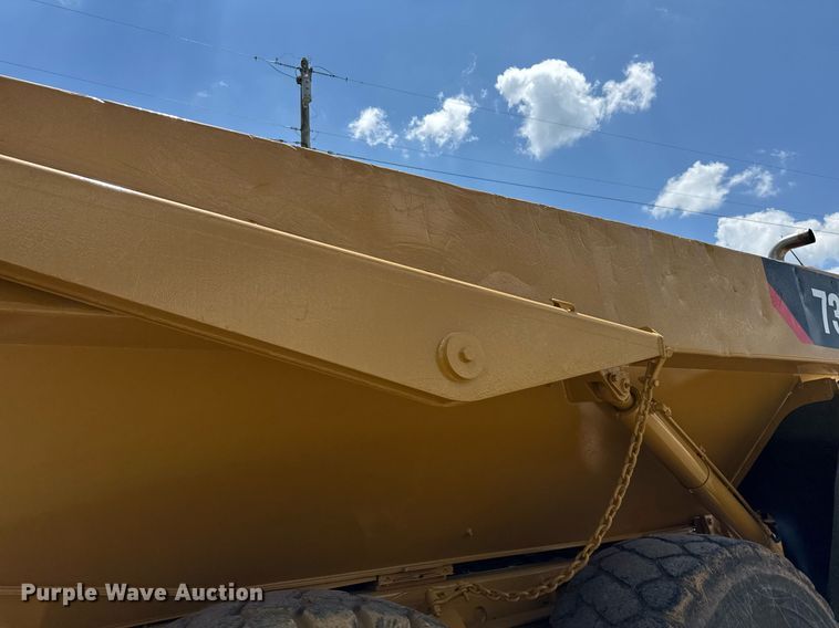 image for item EN3966 Caterpillar 730 haul truck
