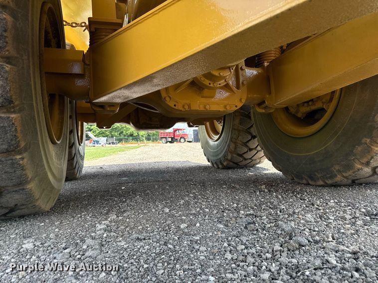 image for item EN3966 Caterpillar 730 haul truck