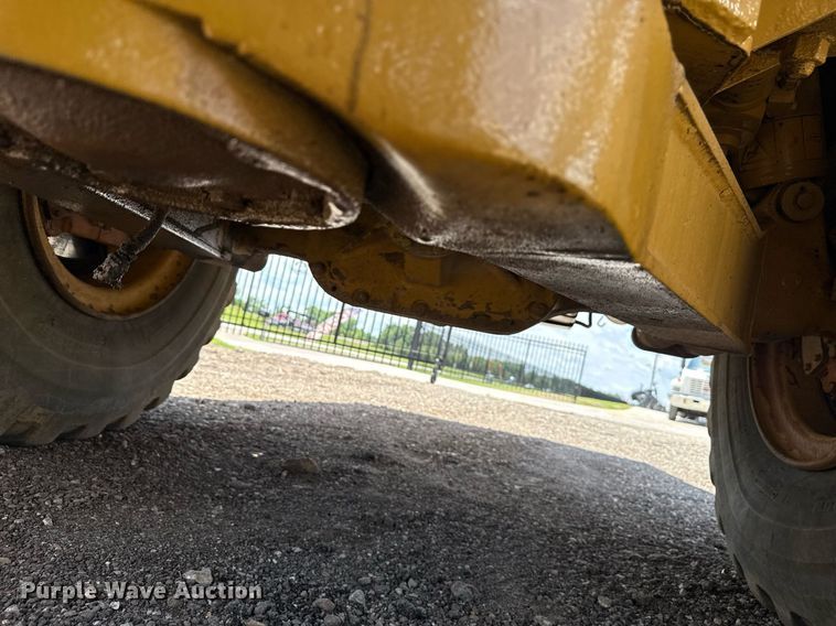 image for item EN3966 Caterpillar 730 haul truck