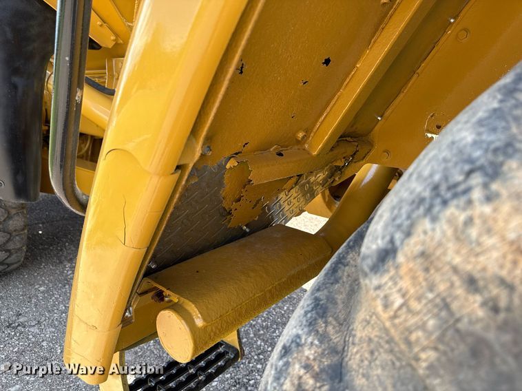 image for item EN3966 Caterpillar 730 haul truck