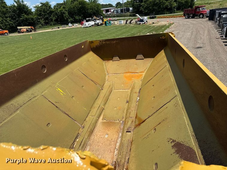 image for item EN3966 Caterpillar 730 haul truck