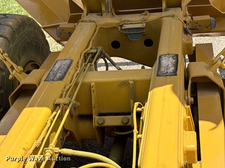 image for item EN3966 Caterpillar 730 haul truck