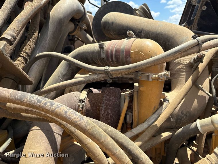 image for item EN3966 Caterpillar 730 haul truck