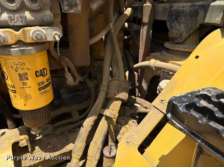 image for item EN3966 Caterpillar 730 haul truck