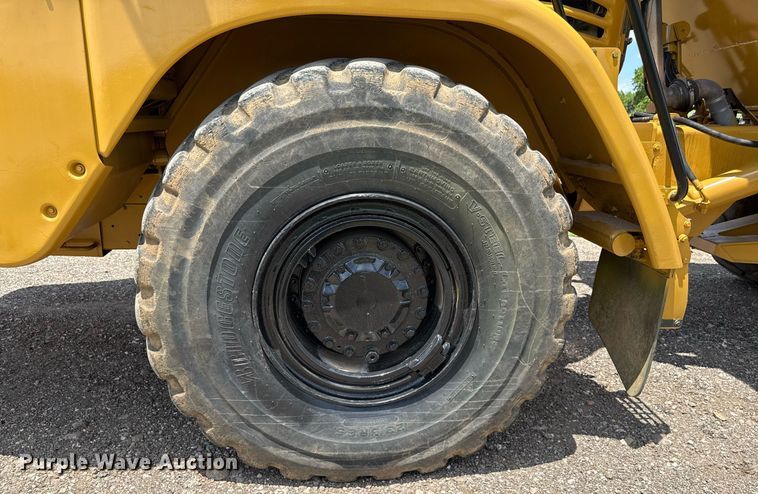 image for item EN3966 Caterpillar 730 haul truck