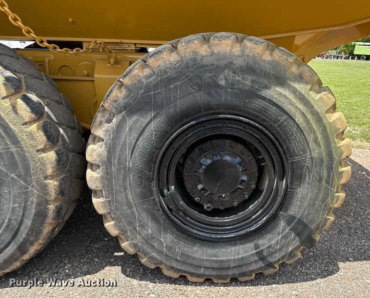 image for item EN3966 Caterpillar 730 haul truck