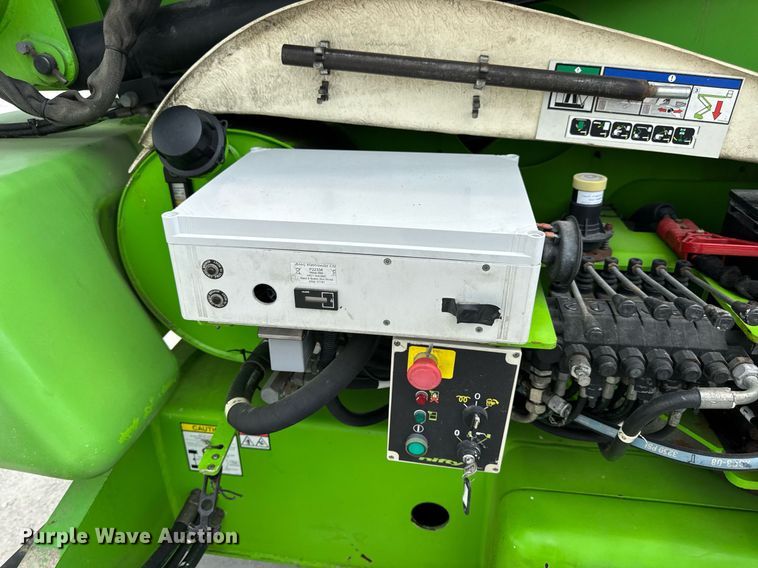 image for item EN4569 Nifty SP64D boom lift