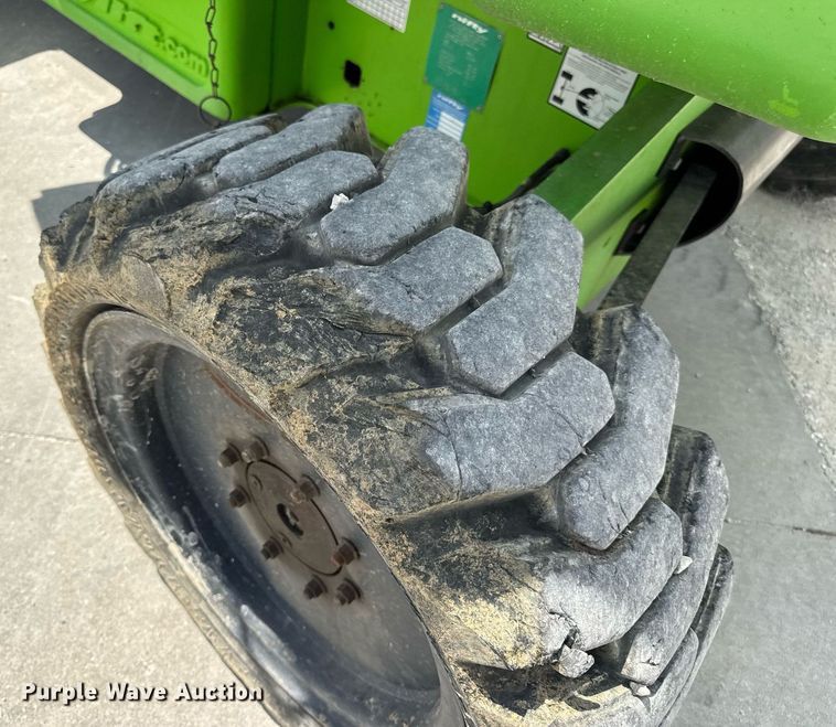 image for item EN4569 Nifty SP64D boom lift