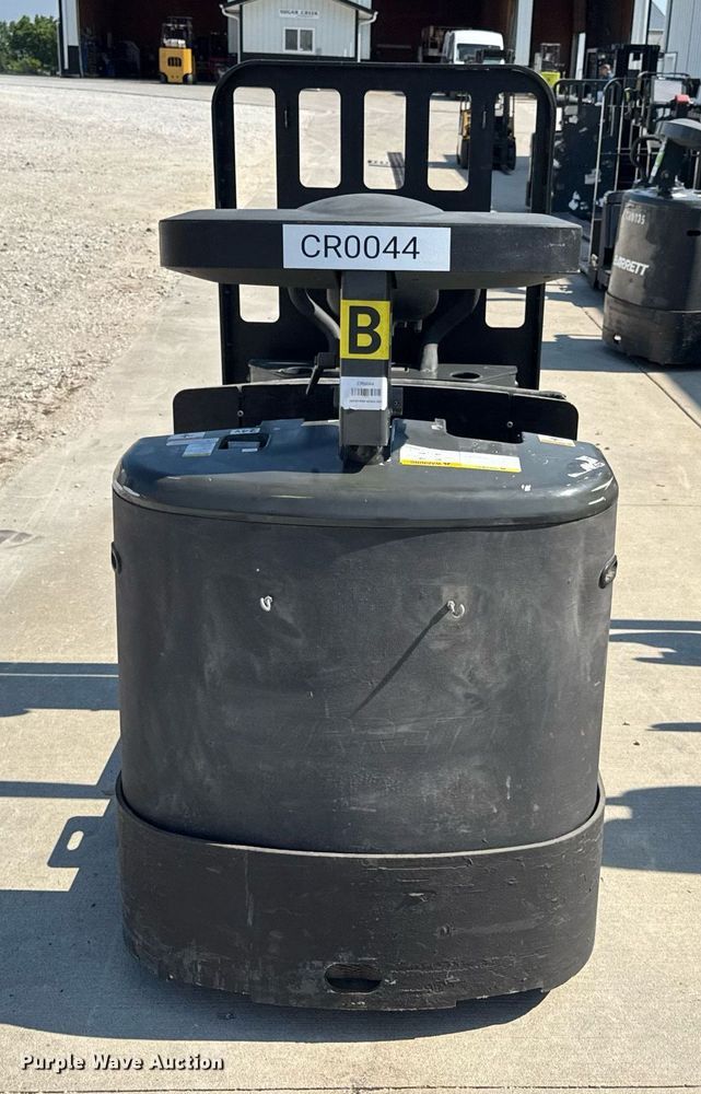 image for item EN4571 UniCarriers SPXT2W3G80BV pallet jack