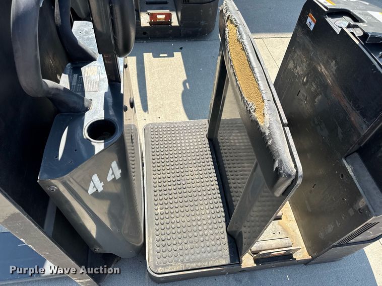 image for item EN4571 UniCarriers SPXT2W3G80BV pallet jack