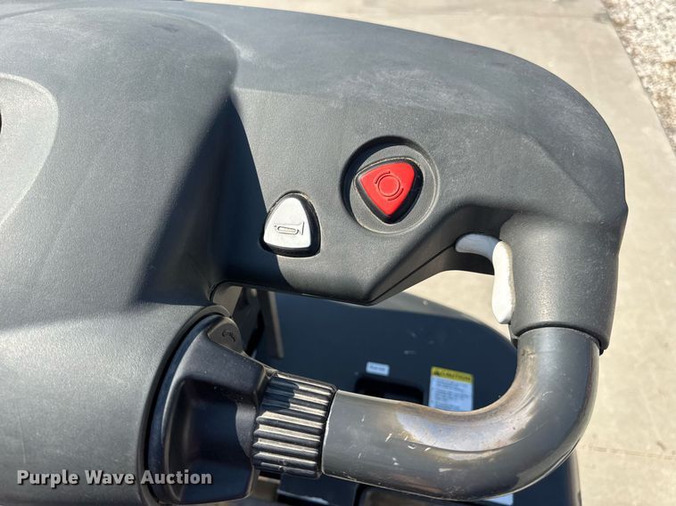 image for item EN4571 UniCarriers SPXT2W3G80BV pallet jack