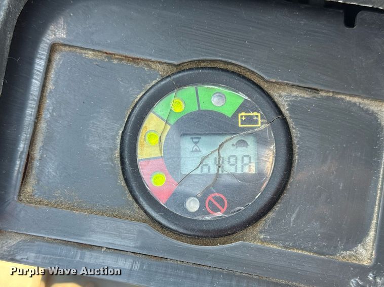 image for item EN4571 UniCarriers SPXT2W3G80BV pallet jack