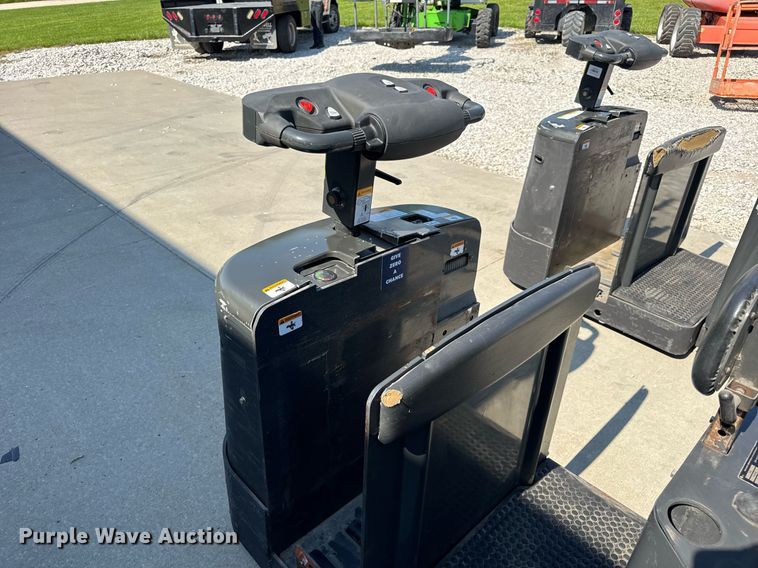 image for item EN4572 UniCarriers SPXT2W3G80BV pallet jack