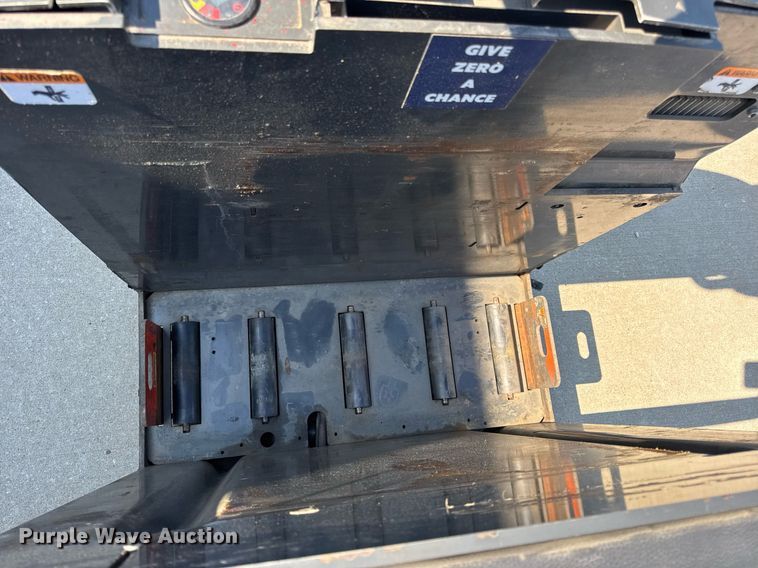 image for item EN4572 UniCarriers SPXT2W3G80BV pallet jack