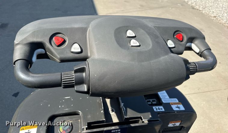 image for item EN4572 UniCarriers SPXT2W3G80BV pallet jack