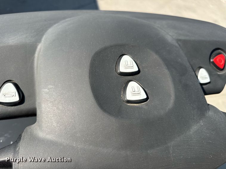 image for item EN4572 UniCarriers SPXT2W3G80BV pallet jack