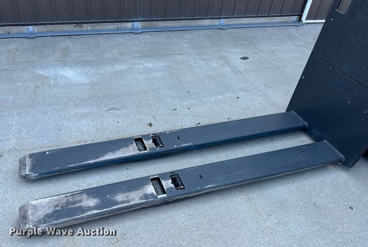 image for item EN4573 UniCarriers SPXT2W3G80BV pallet jack