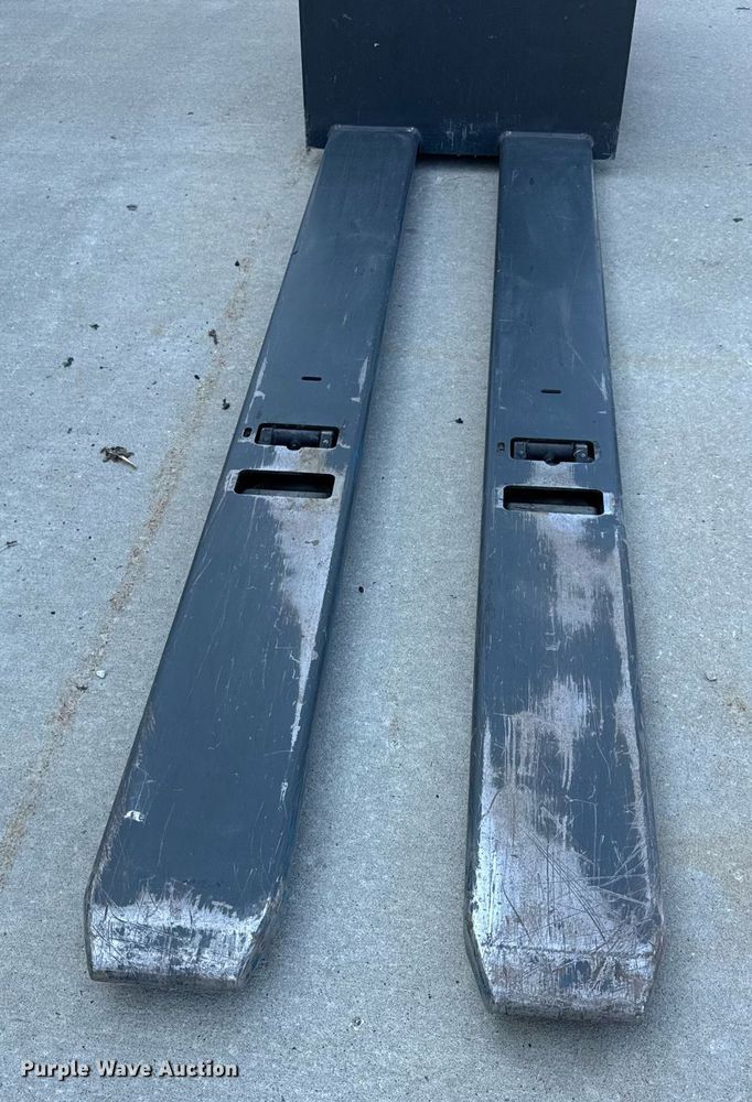 image for item EN4573 UniCarriers SPXT2W3G80BV pallet jack