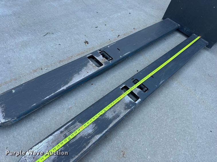 image for item EN4573 UniCarriers SPXT2W3G80BV pallet jack