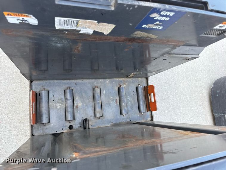 image for item EN4573 UniCarriers SPXT2W3G80BV pallet jack